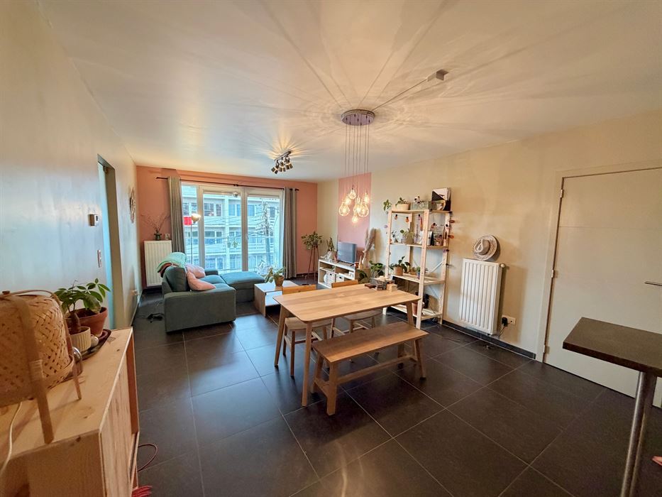 ABSIL IMMOBILIERE vous présente un bel appartement 2 chambres