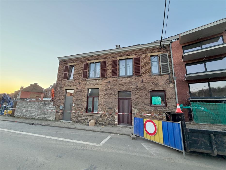 Absil Immobilière vous présente un duplex 3ch