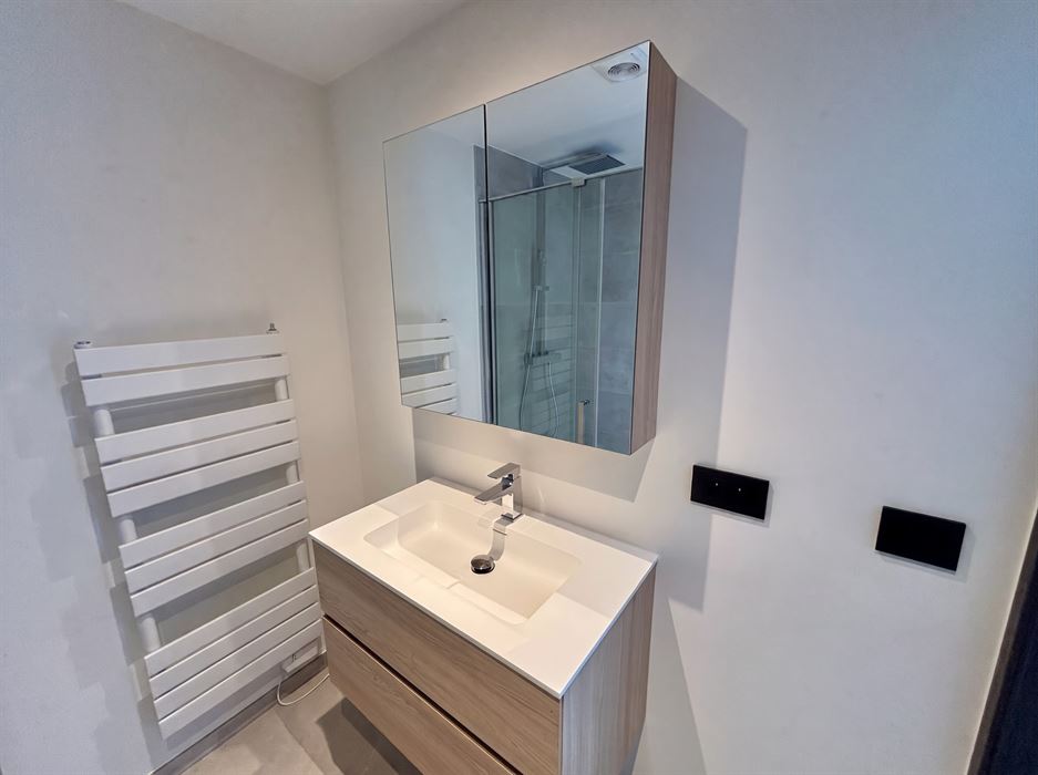 Absil Immobilière vous présente un appartement 1ch neuf