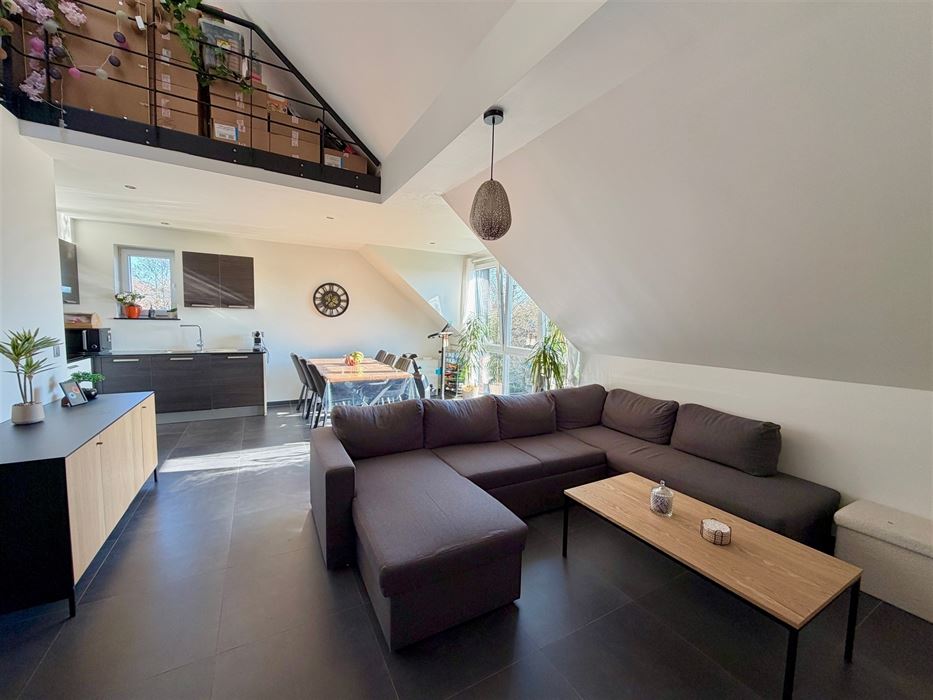 Absil immobilière vous présente un duplex 3ch