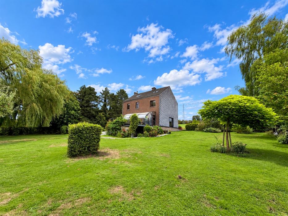 Absil Immobiliere vous présente : une maison villageoise 3ch