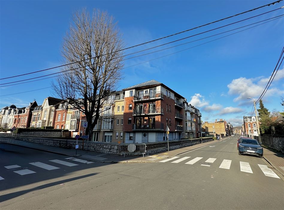 Absil Immobilière vous présente un garage en centre ville