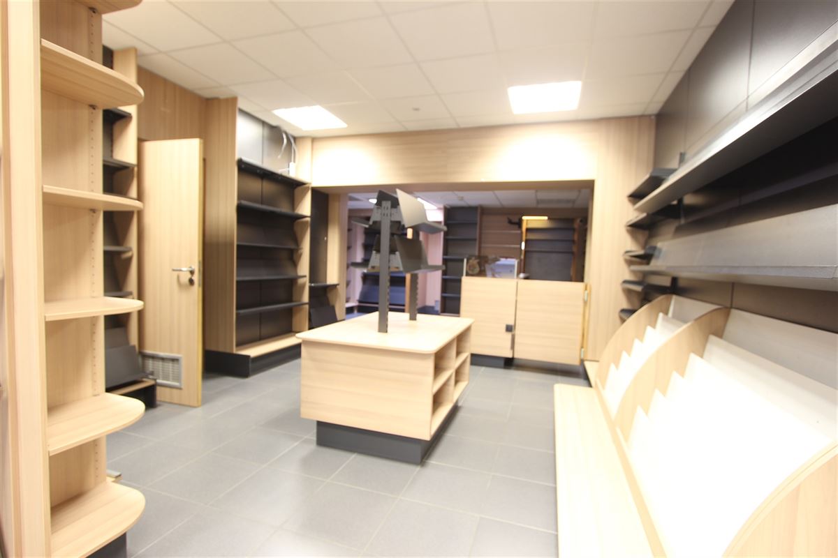 Image 4 : Commerce à 4280 HANNUT (Belgique) - Prix 1.000 €
