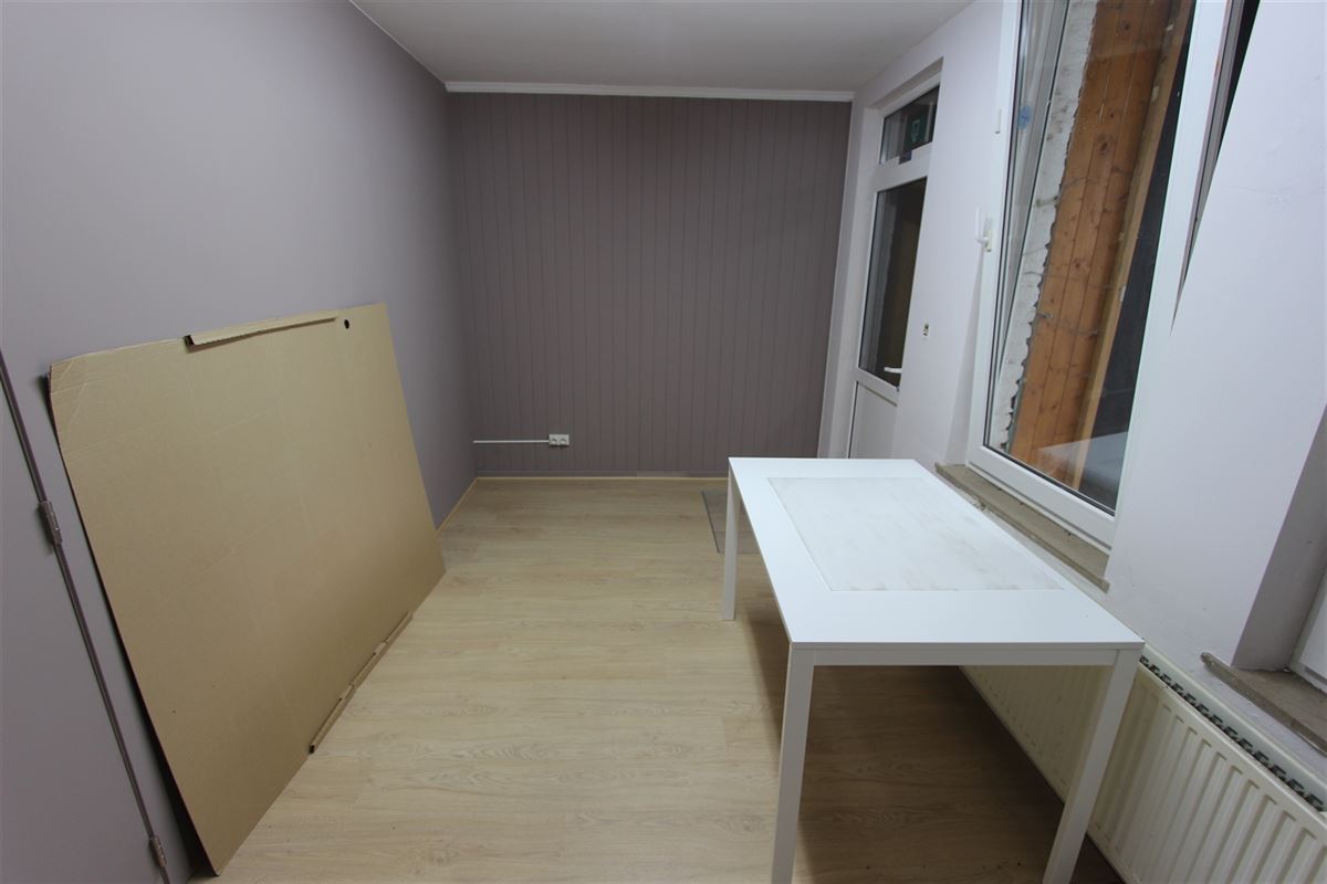 Image 6 : Commerce à 4280 HANNUT (Belgique) - Prix 850 €