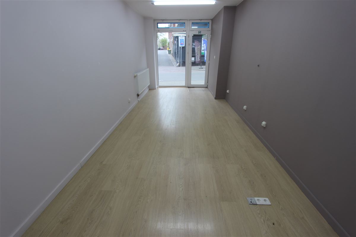 Image 4 : Commerce à 4280 HANNUT (Belgique) - Prix 850 €