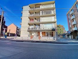 Commerce à 4280 HANNUT (Belgique) - Prix 250.000 €