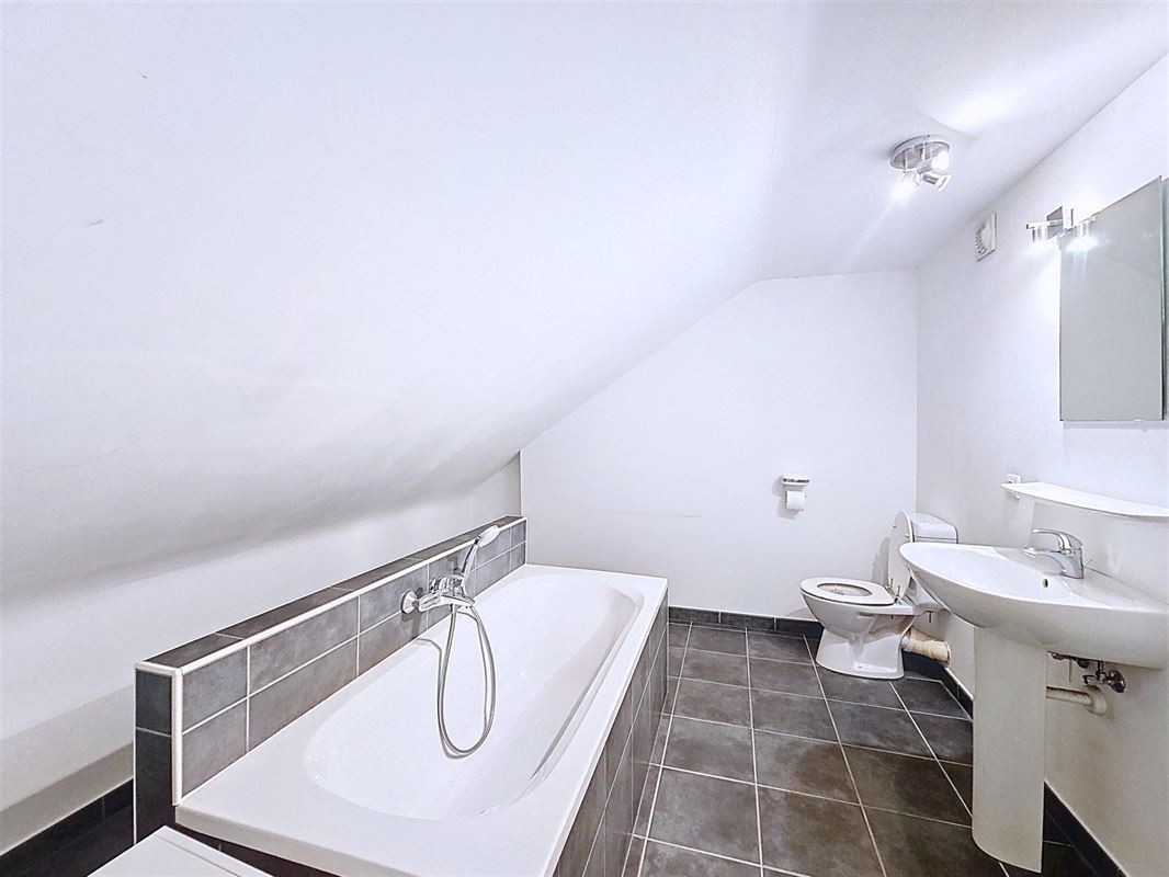 Image 11 : Duplex/triplex à 4260 CIPLET (Belgique) - Prix 270.000 &euro;