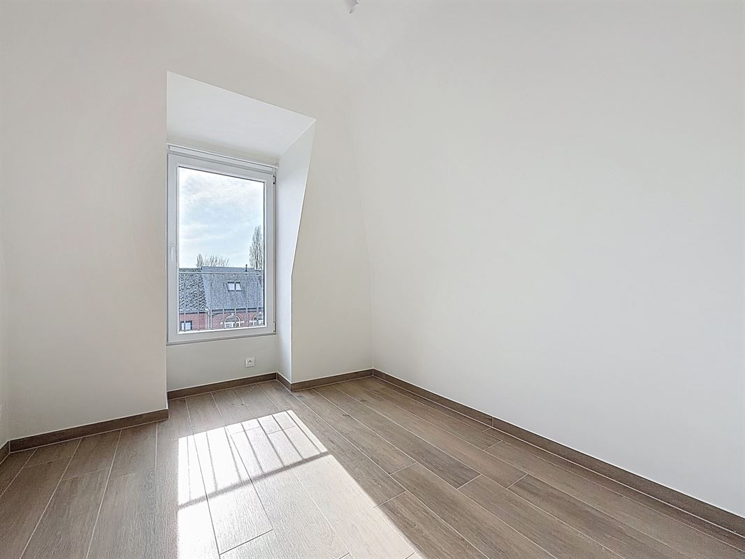 Image 13 : Duplex/triplex à 4280 HANNUT (Belgique) - Prix 1.050 &euro;