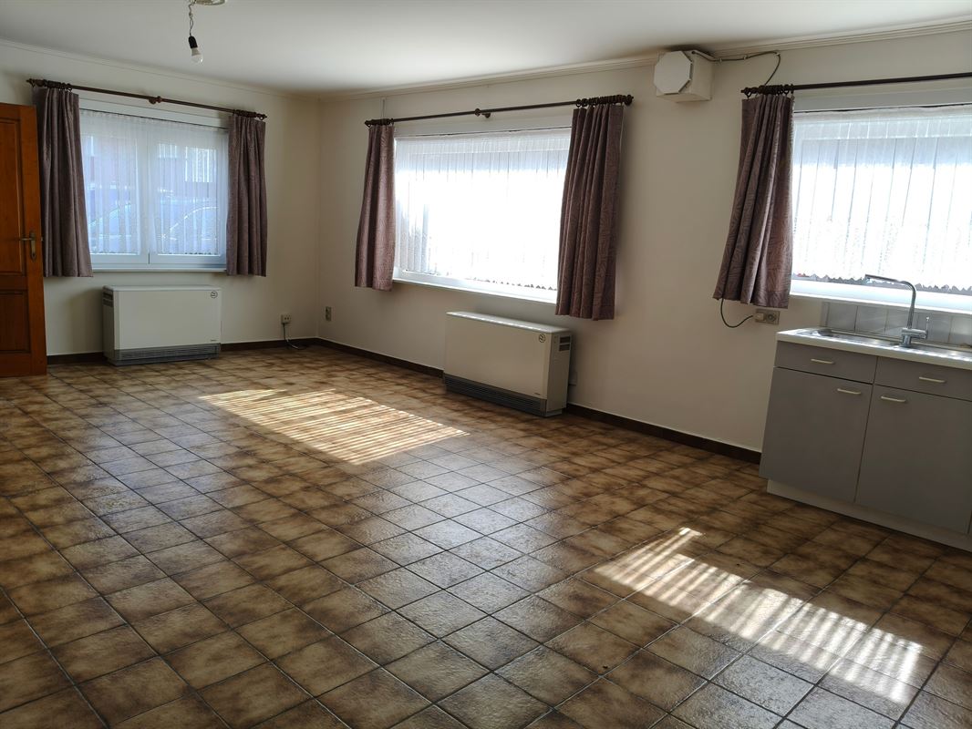 property-image