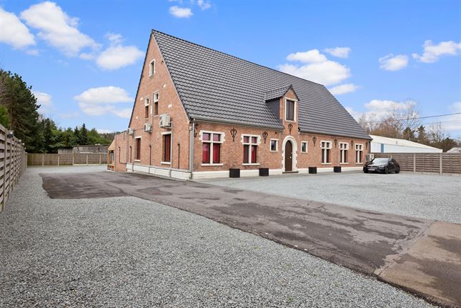 Commercieel in Grobbendonk