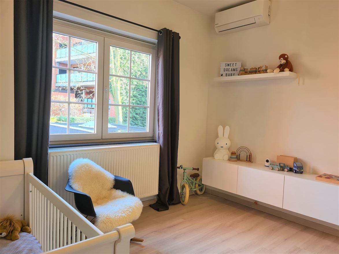 Renier Sniedersstraat 18