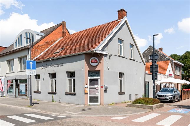 Commercieel in WUUSTWEZEL