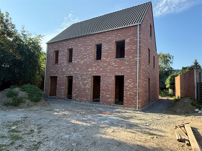 Huis in NIJLEN