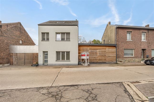 Huis in BILZEN-HOESELT