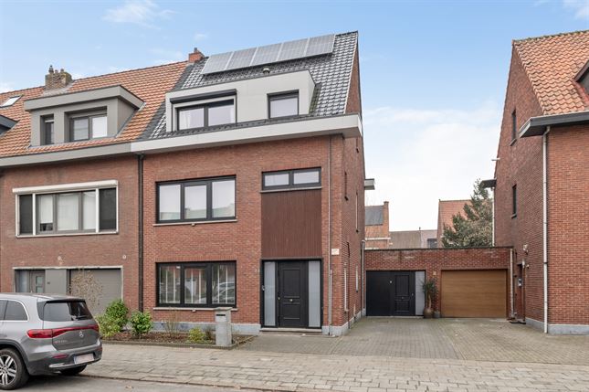 Huis in EKEREN