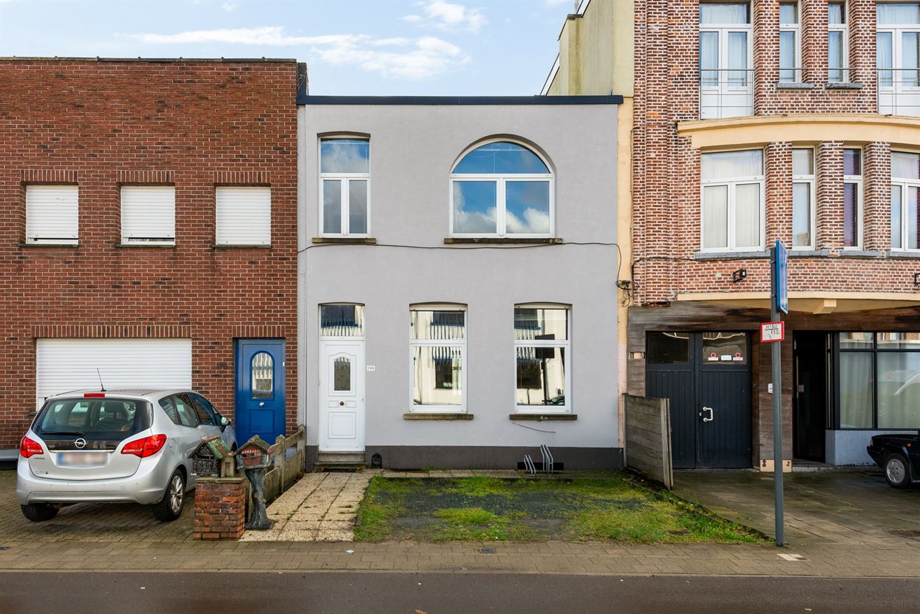 Huis in Mortsel - 7662669 - Krijgsbaan 196, 2640 MORTSEL