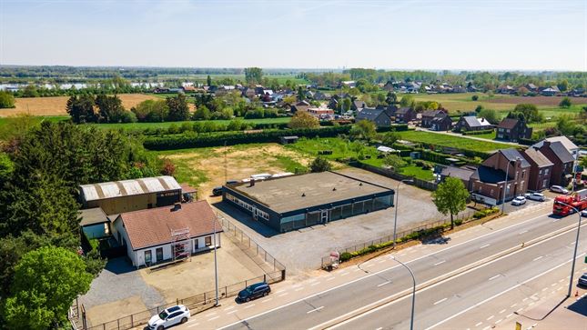 Commercieel in DILSEN-STOKKEM