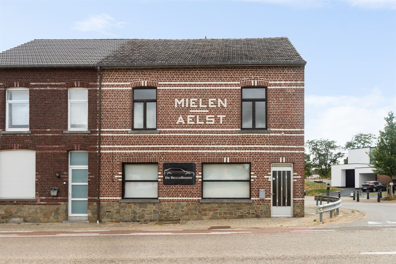 Huis VERKOOP à Mielen-Boven-Aalst