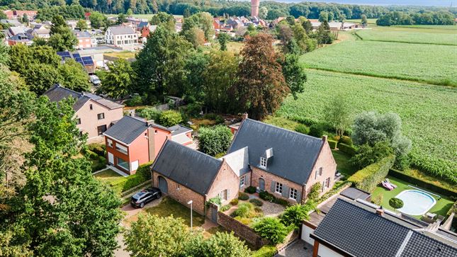 Huis in GROBBENDONK