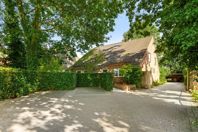 Huis in SCHOTEN