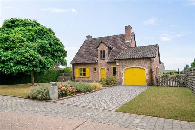 Huis in Emblem