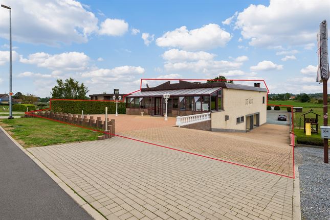 Commercieel in Outer