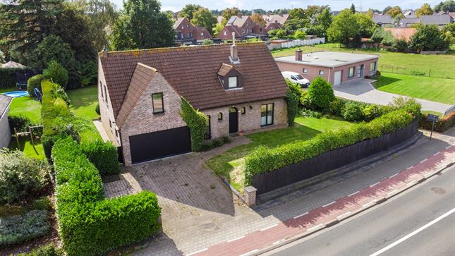 Huis in Beveren-Kruibeke-Zwijndrecht