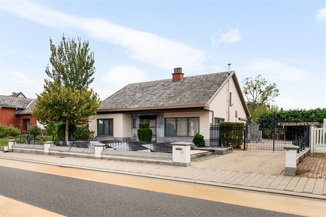 Huis in TIELT-WINGE