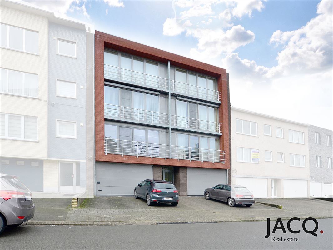 Recent appartement op TOP ligging met 2 slaapkamers en 2 terrassen!