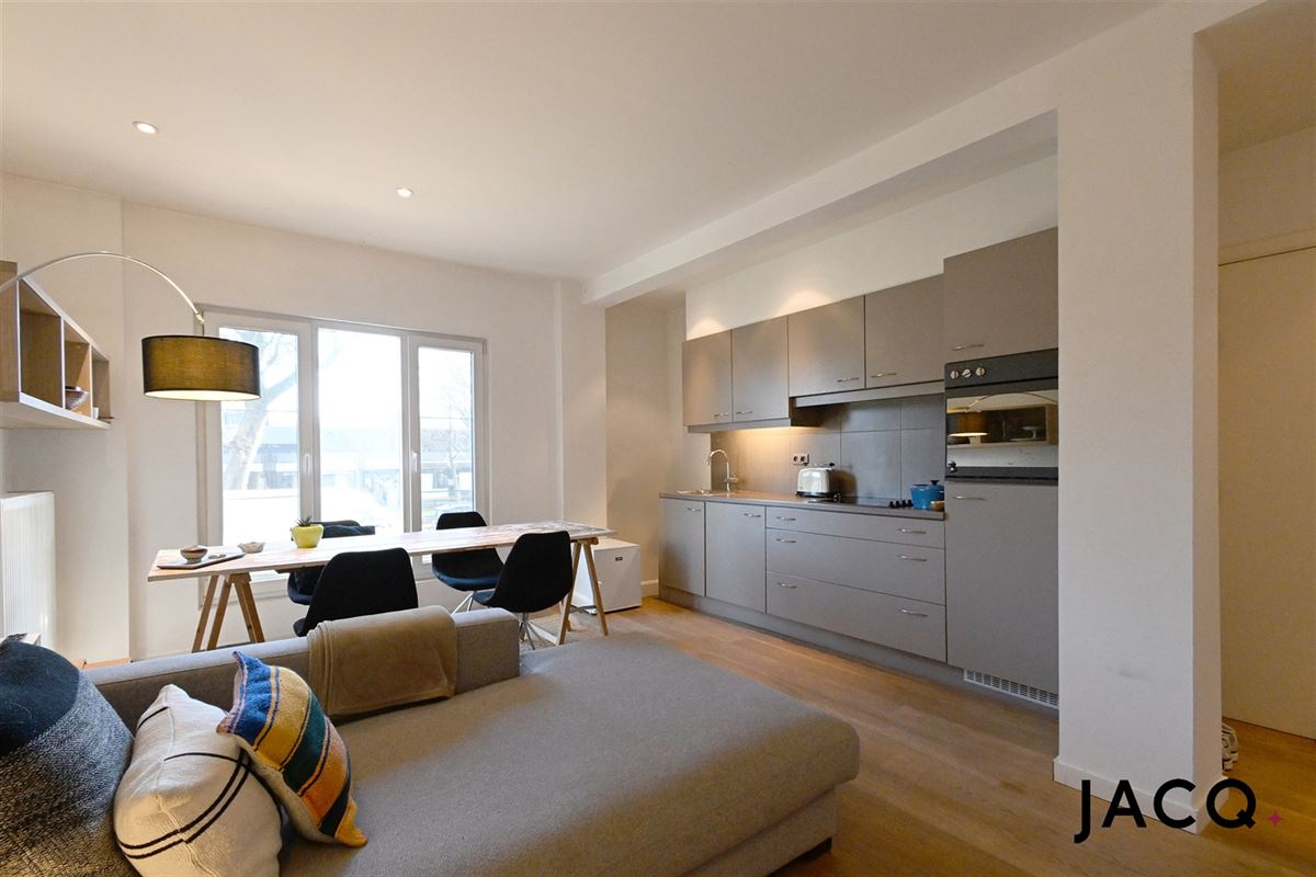 Prachtig appartement met groot terras !