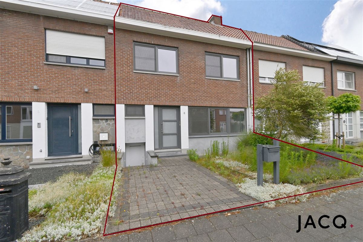 Charmante woning met 4 slpk's en gezellige tuin!