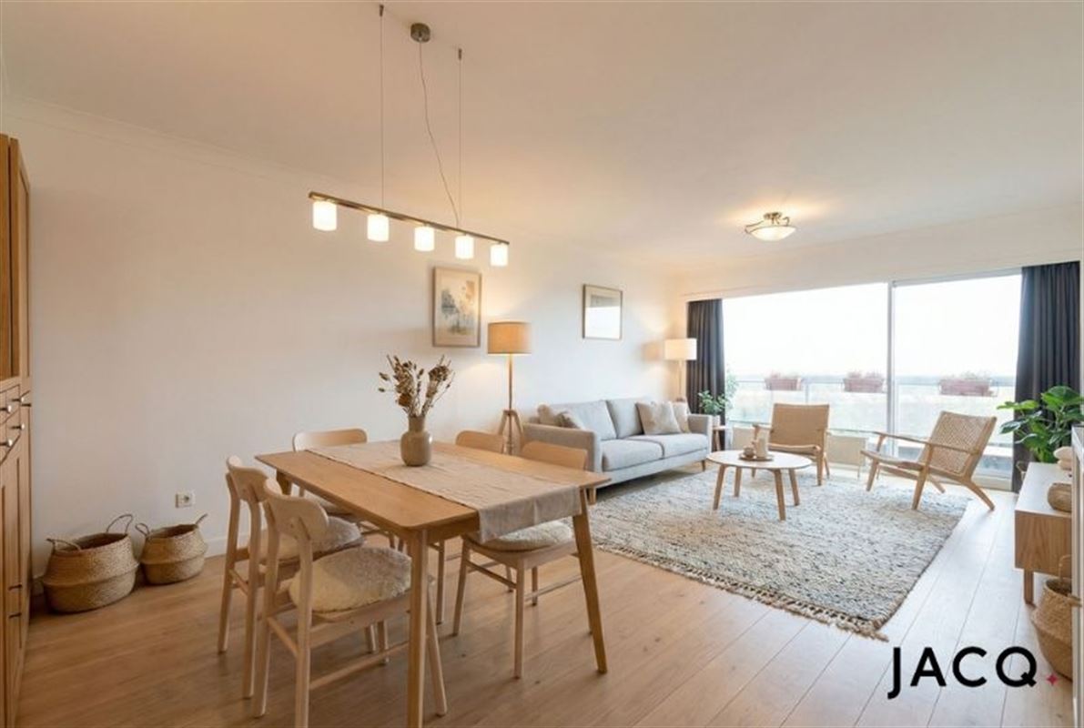 Lichtrijk appartement met 2 slaapkamers te Merksem!