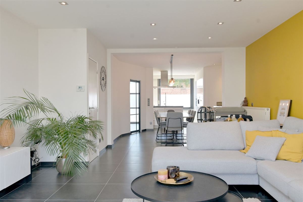 Charmante woning met 3 slpk's, gezellige tuin en garage!