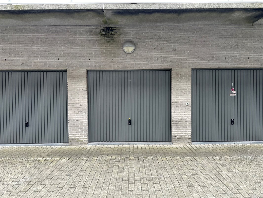 Foto 1 : Parking/Garagebox te 8700 Tielt (België) - Prijs &euro; 95
