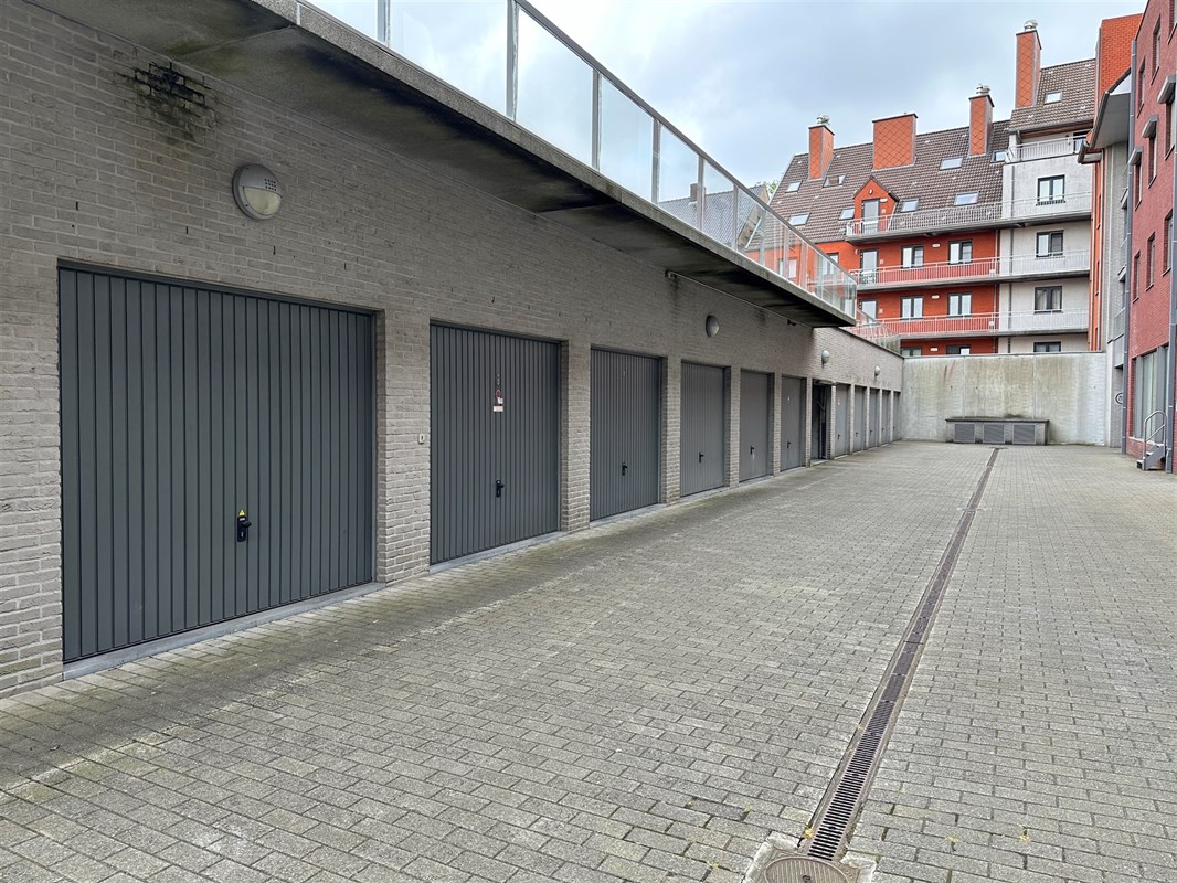 Foto 1 : Parking/Garagebox te 8700 Tielt (België) - Prijs &euro; 95