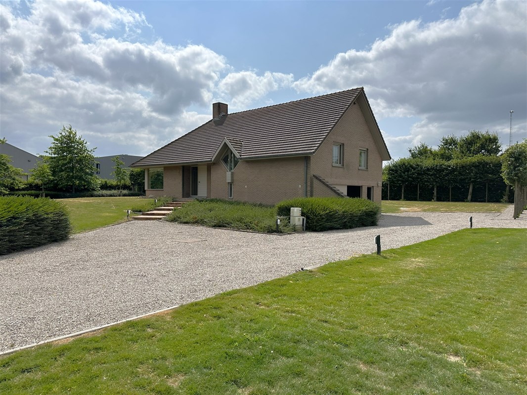 Foto 1 : Huis te 8700 Tielt (België) - Prijs &euro; 990