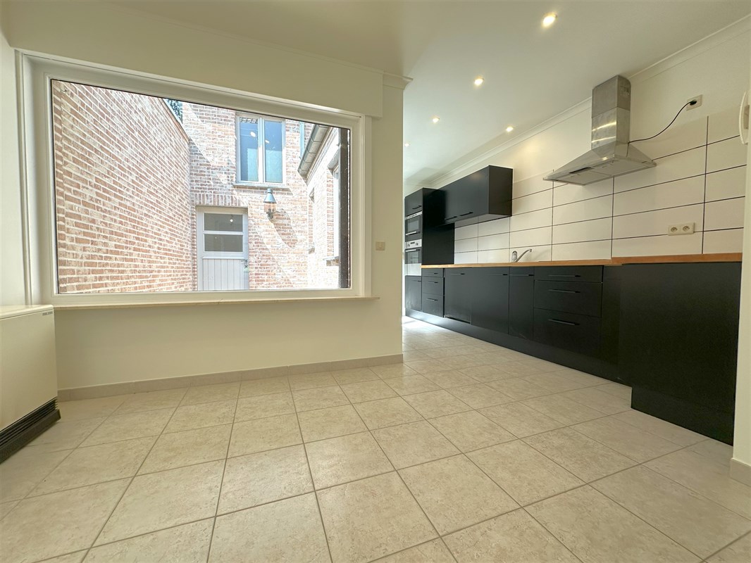 Foto 1 : Huis te 8700 TIELT (België) - Prijs € 800