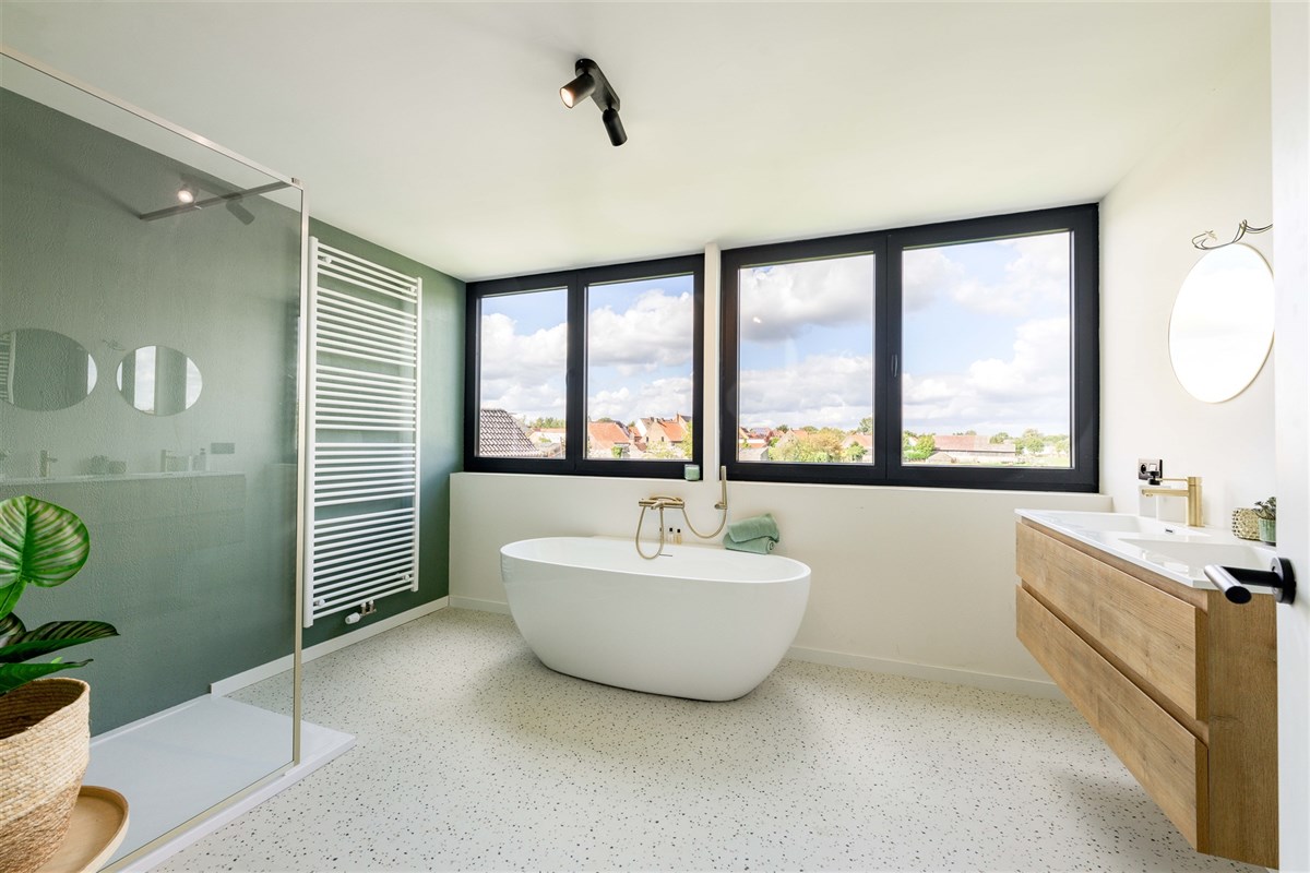 Foto 1 : Huis te 9840 ZEVERGEM (België) - Prijs € 750.000