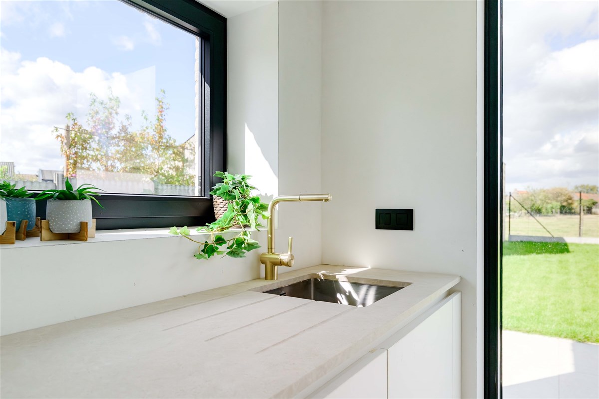 Foto 1 : Huis te 9840 ZEVERGEM (België) - Prijs € 750.000