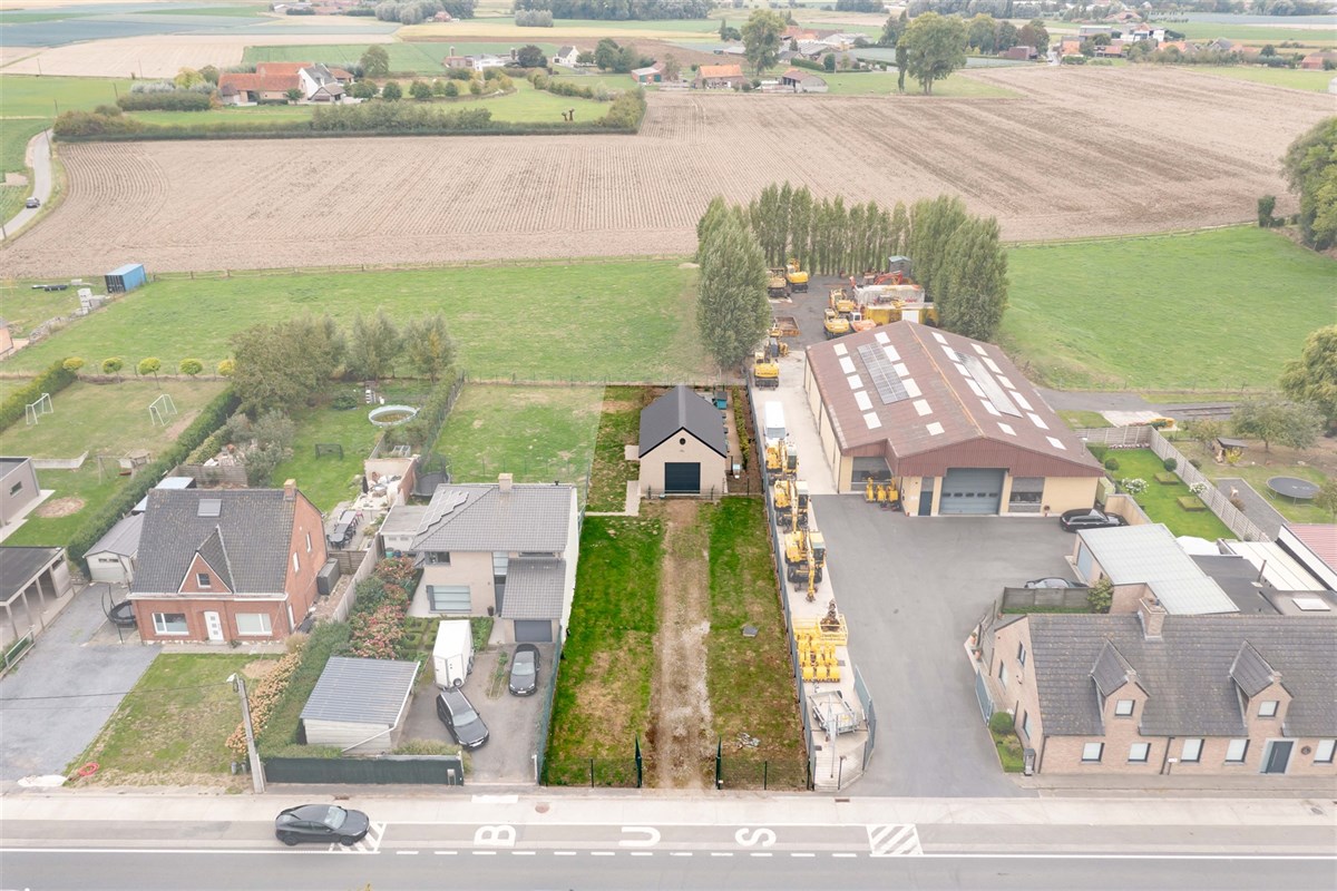 Foto 1 : Bouwgrond te 8810 LICHTERVELDE (België) - Prijs € 235.000