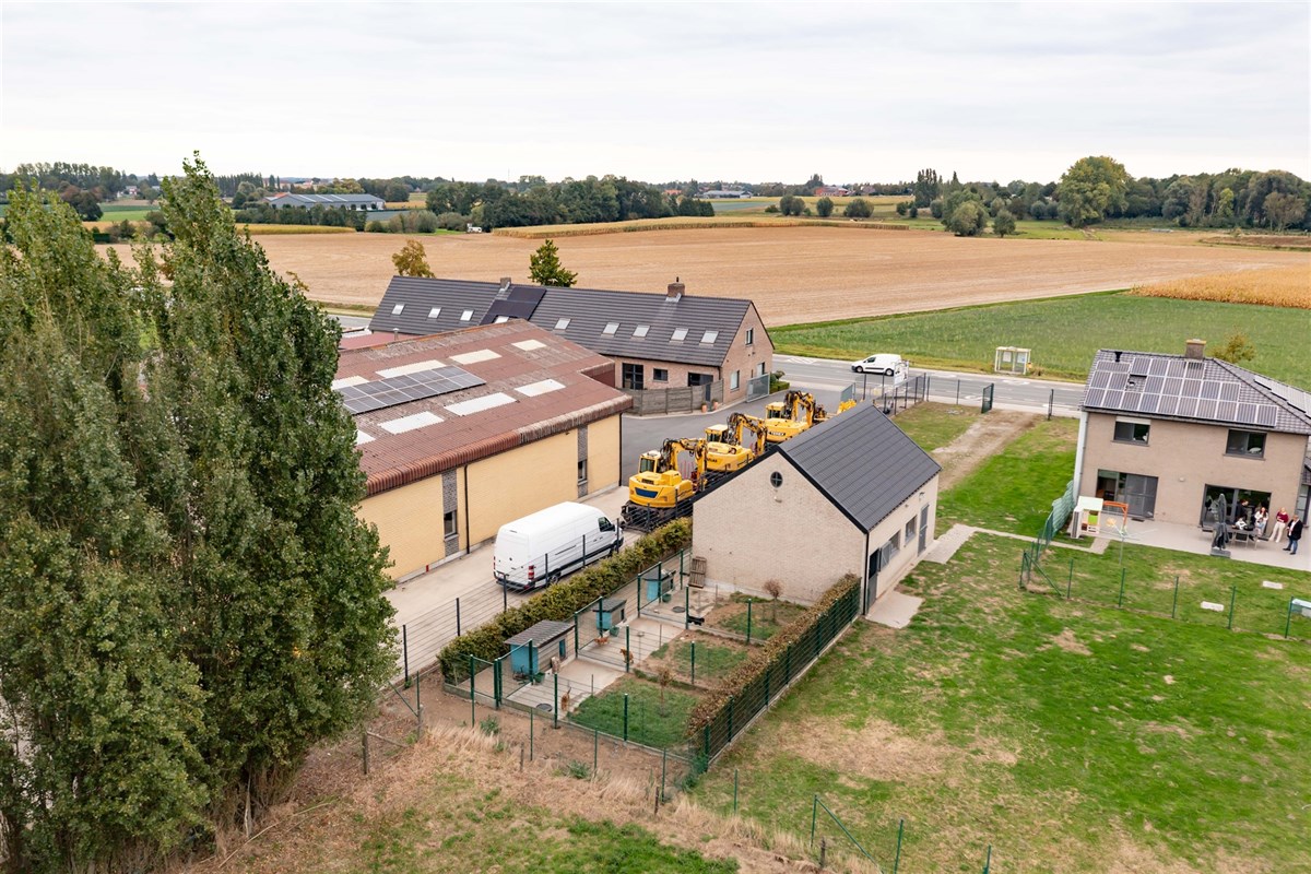 Foto 1 : Bouwgrond te 8810 LICHTERVELDE (België) - Prijs € 235.000