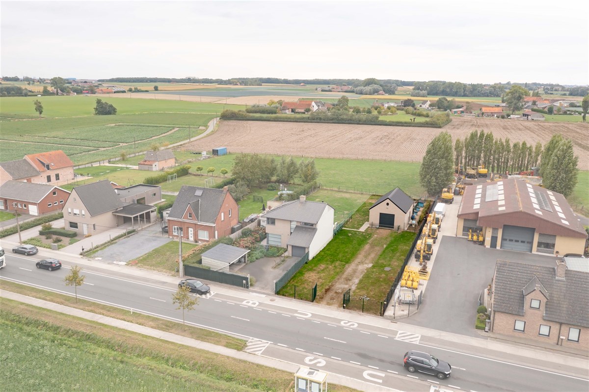 Foto 1 : Bouwgrond te 8810 LICHTERVELDE (België) - Prijs € 235.000