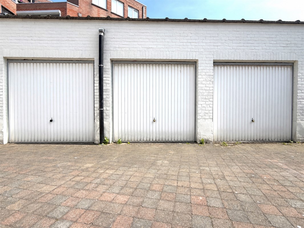 Foto 1 : Parking/Garagebox te 8700 Tielt (België) - Prijs &euro; 32.000