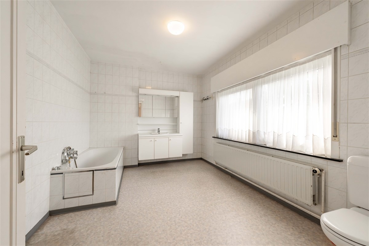 Foto 1 : Eigendom met karakter te 8700 Tielt (België) - Prijs &euro; 349.000