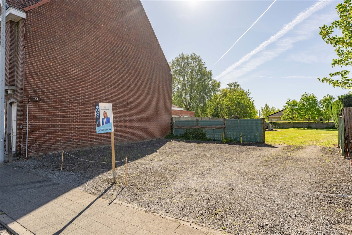 Foto 1 : Bouwgrond te 8700 SCHUIFERSKAPELLE (België) - Prijs &euro; 169.000