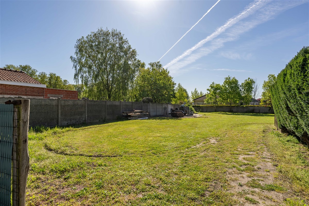 Foto 1 : Bouwgrond te 8700 SCHUIFERSKAPELLE (België) - Prijs &euro; 169.000