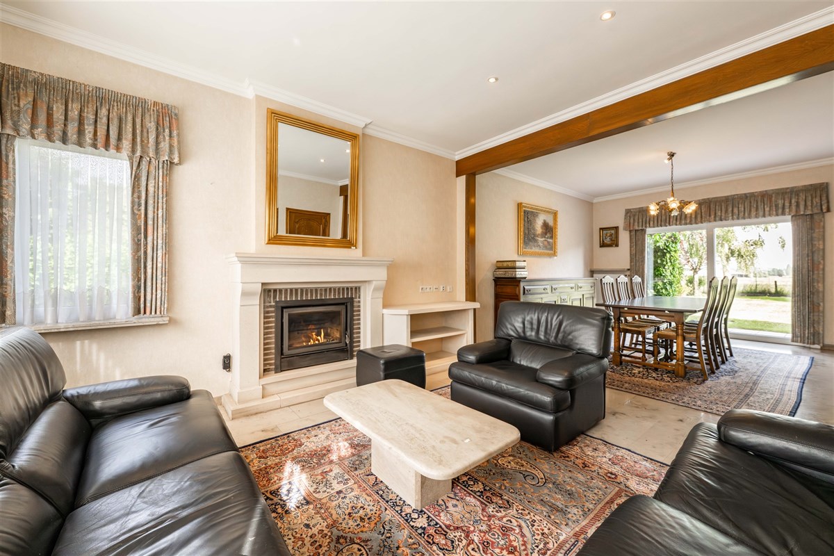 Foto 1 : Eigendom met karakter te 8700 Tielt (België) - Prijs &euro; 349.000