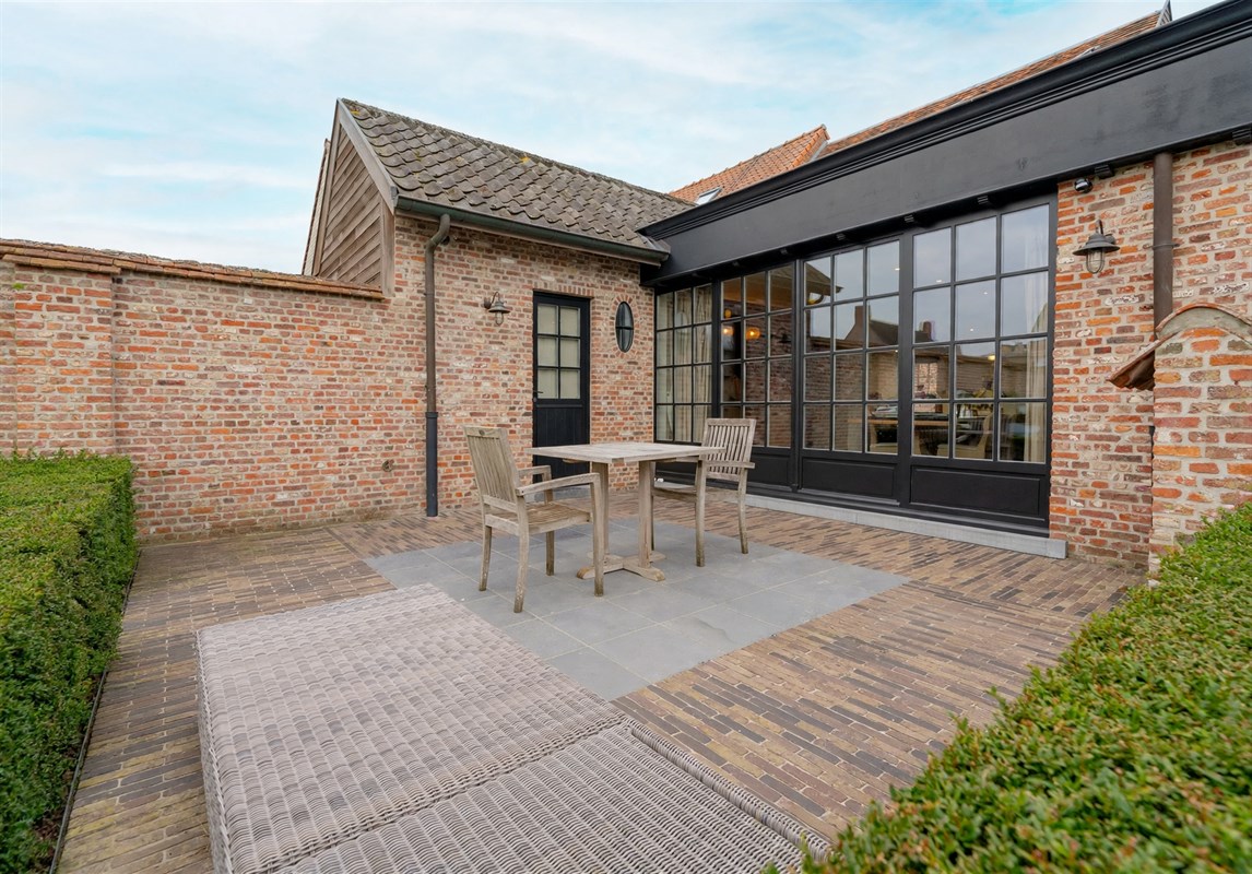 Foto 1 : Villa te 9870 Zulte (België) - Prijs &euro; 795.000