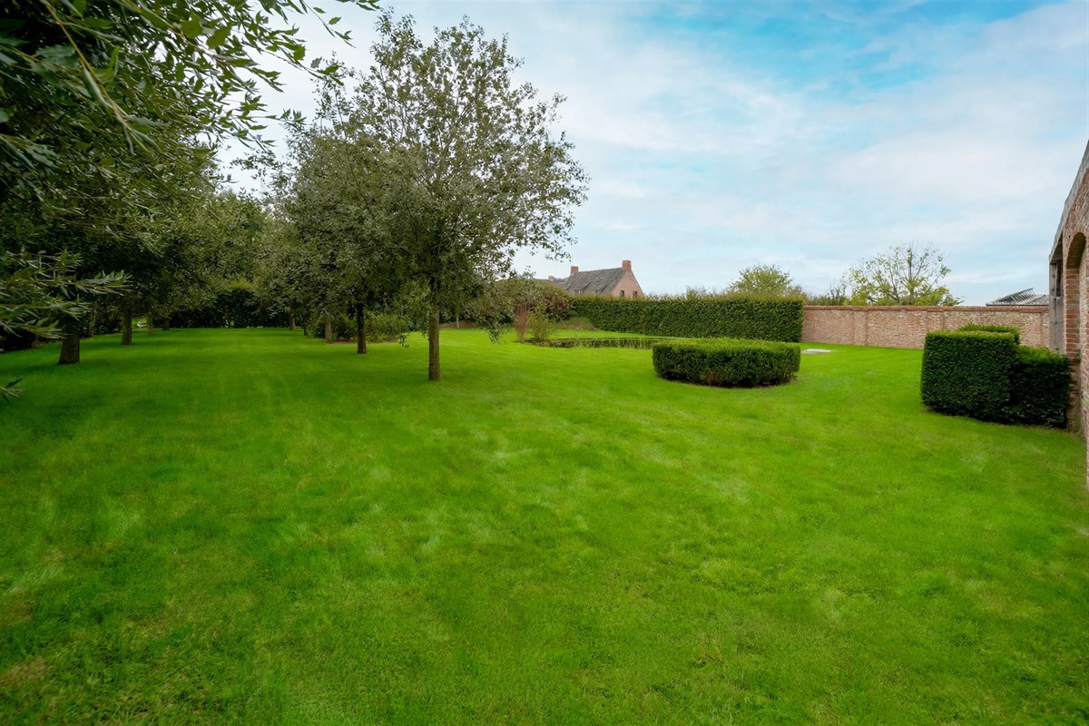 Foto 1 : Villa te 9870 Zulte (België) - Prijs &euro; 795.000