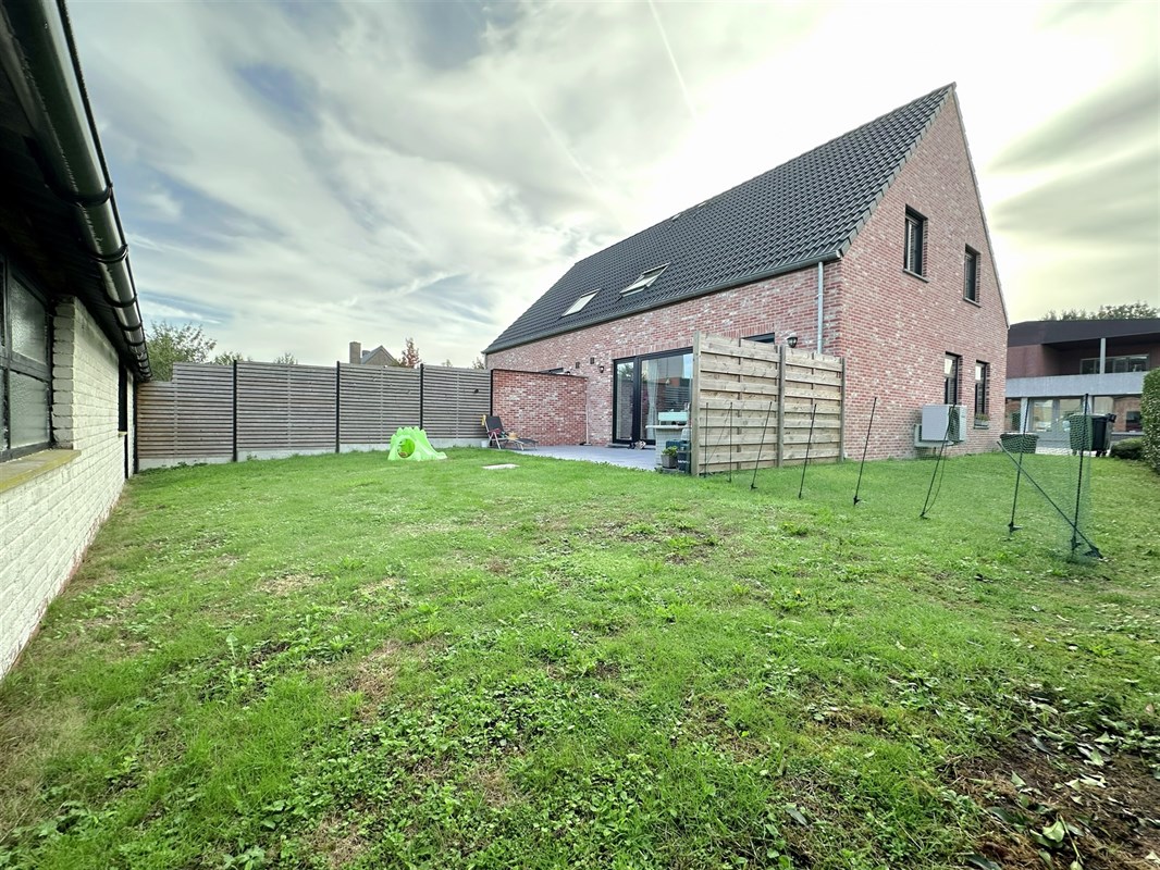 Foto 1 : Huis te 8720 Dentergem (België) - Prijs &euro; 990